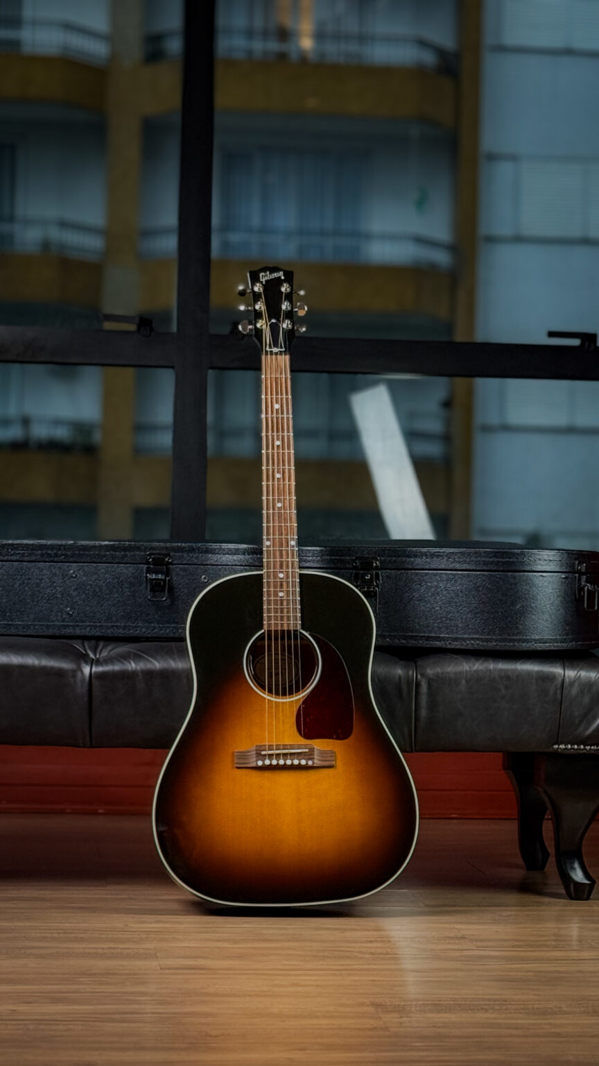 Gibson J-45 Standard 2023 disponível na Zanon Guitars