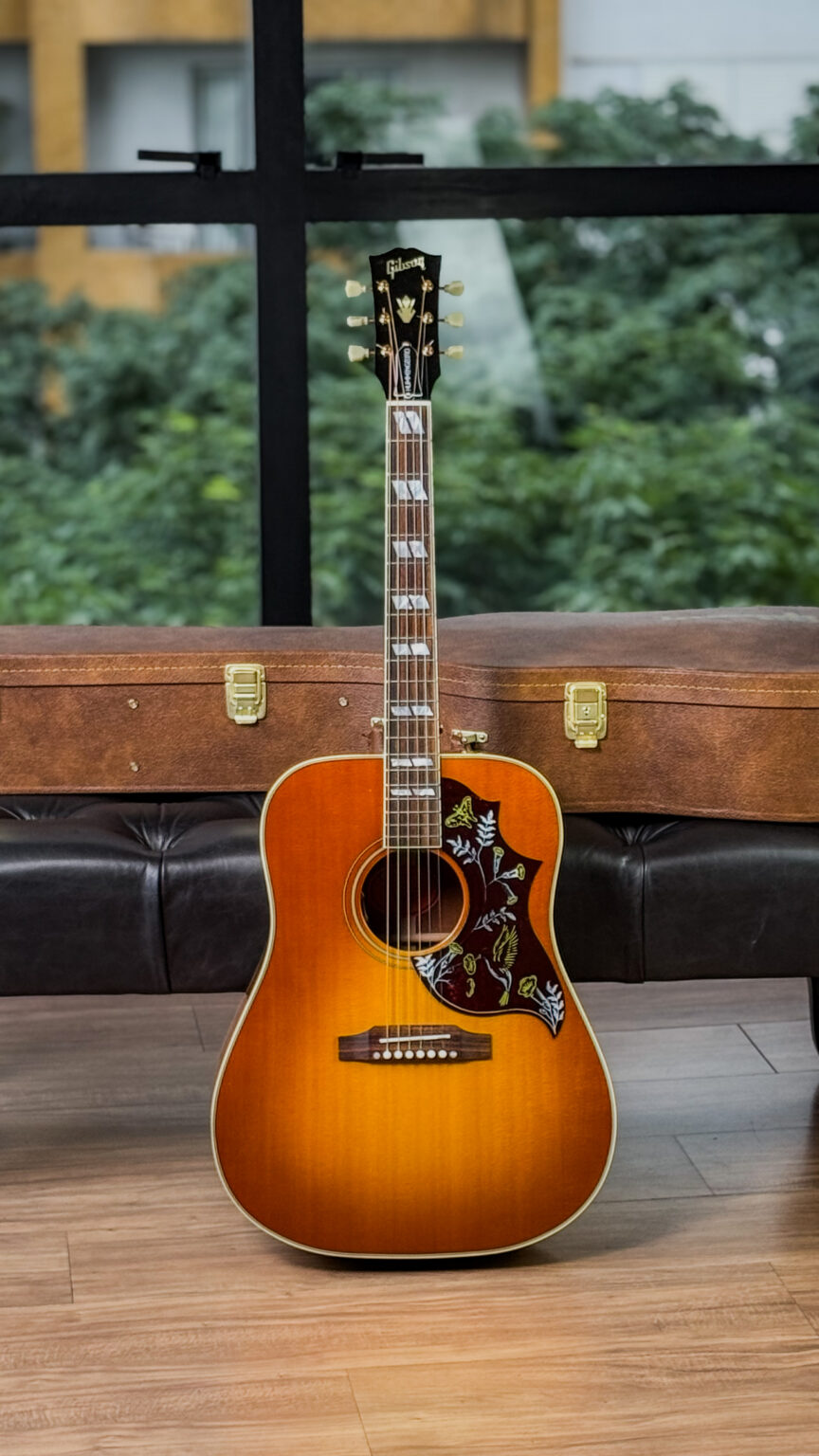 Gibson Hummingbird Original 2024 disponível na Zanon Guitars